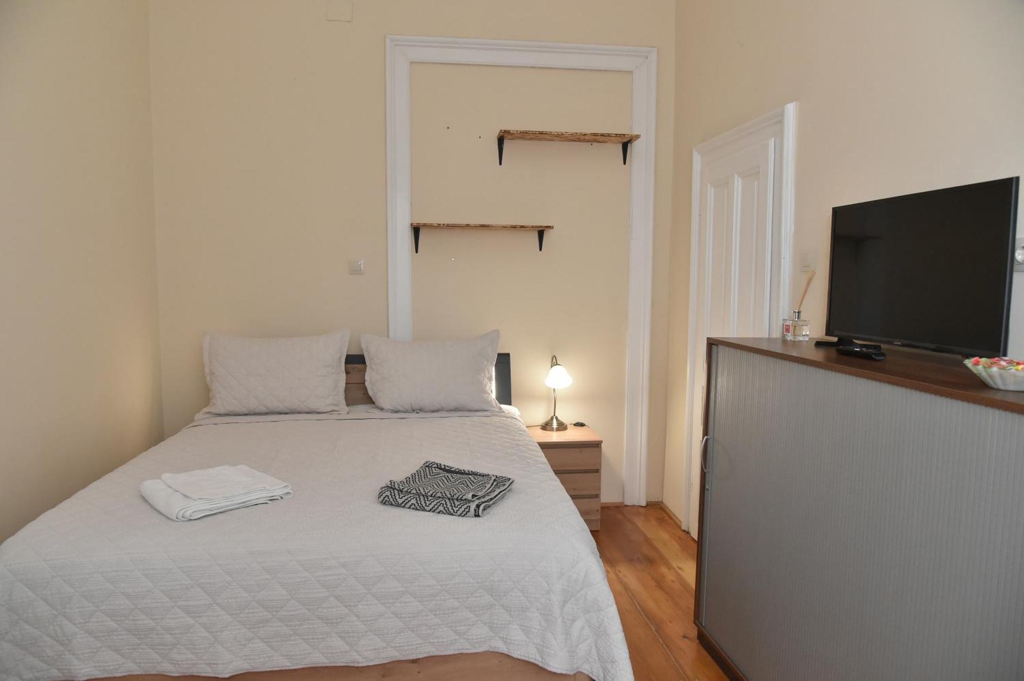 Bliss House Primariei Apartment Oradea